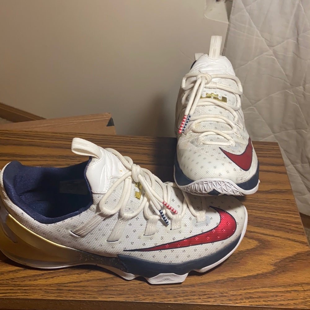 Nike Lebron 13 Low Olympic